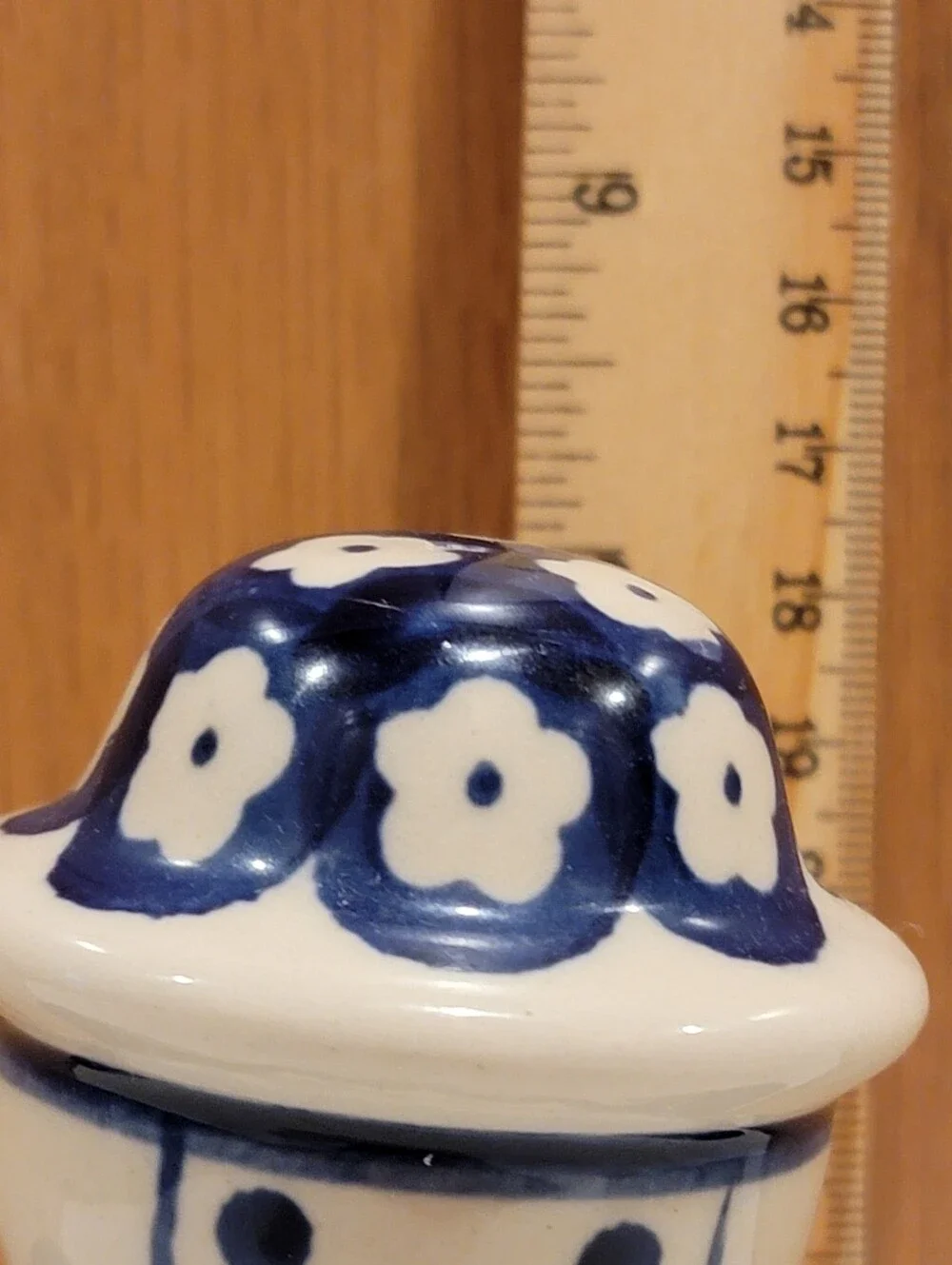 Boleslawiec Polish Pottery Woman Shaker # 107 J. Radzinska